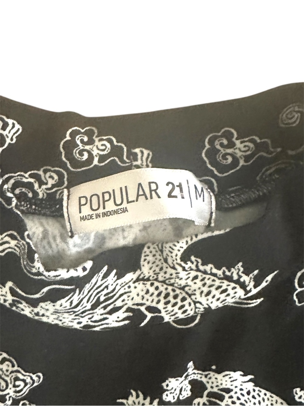 Popular 21 Black and White Dragon Print Bodycon Dress (M) - Picture 3 of 3